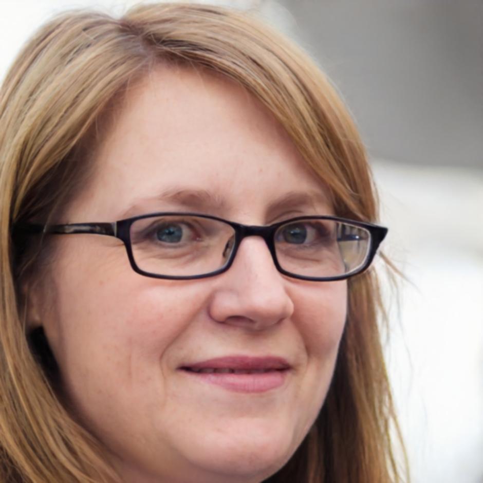 Maria Schmidt, Leiterin Kundenbetreuung bei Mirevotanu